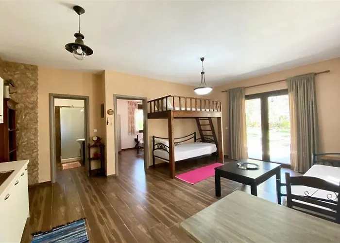 شقة Aggeliki Prínos